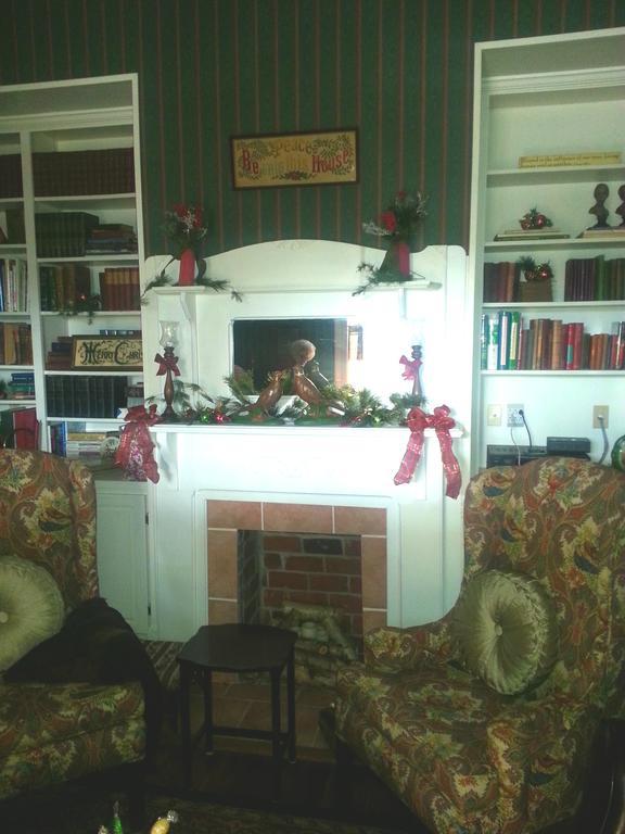 مبيت وإفطار Holly House Of Hamilton المظهر الخارجي الصورة